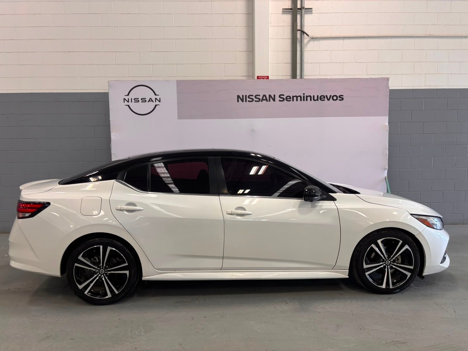 2021 Nissan Sentra 2.0 SR At