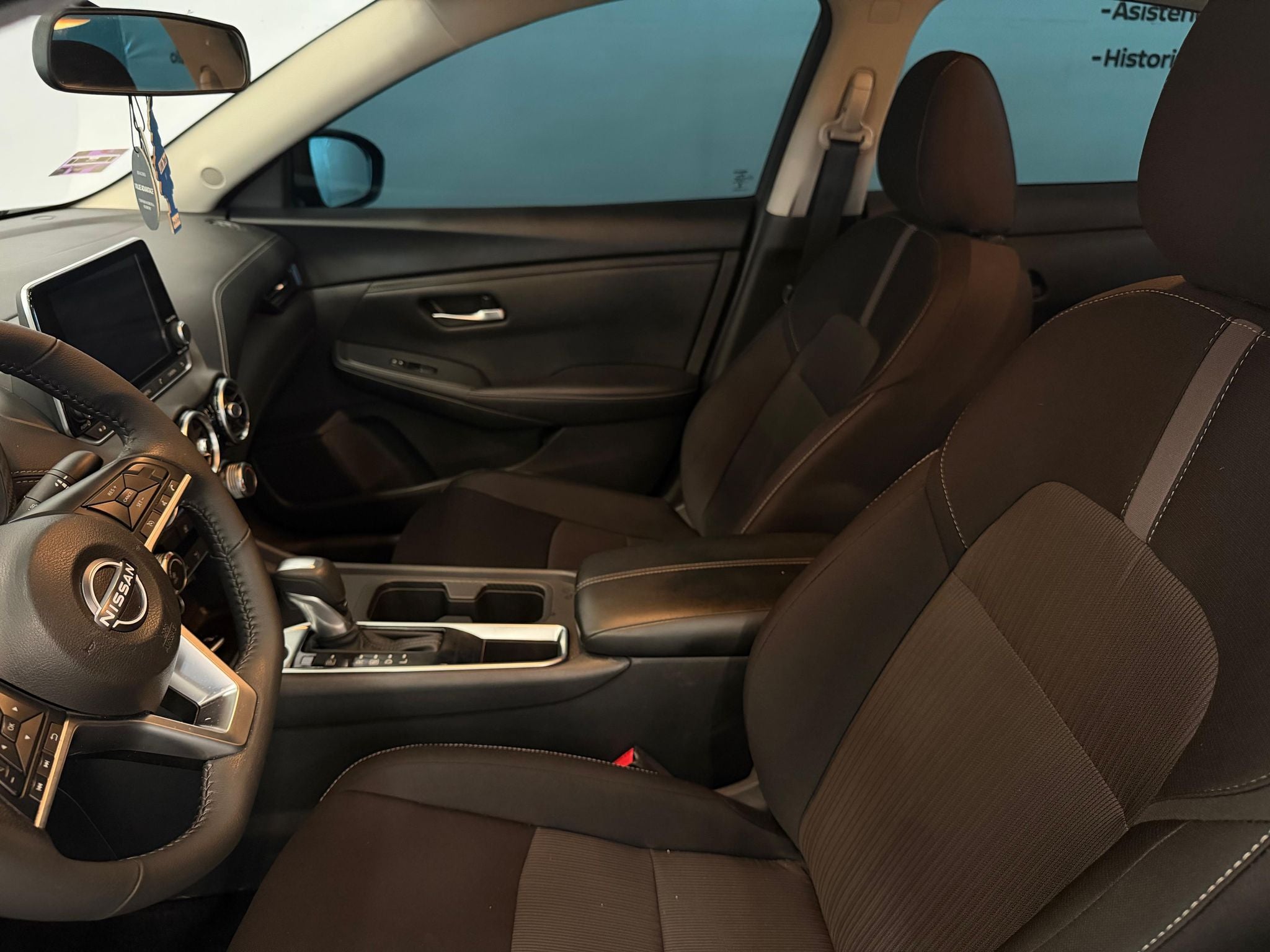 2025 Nissan Sentra 2.0 Advance At