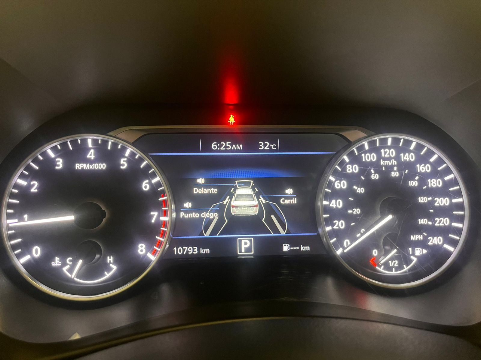 2023 Nissan Sentra 2.0 SR Platinum At