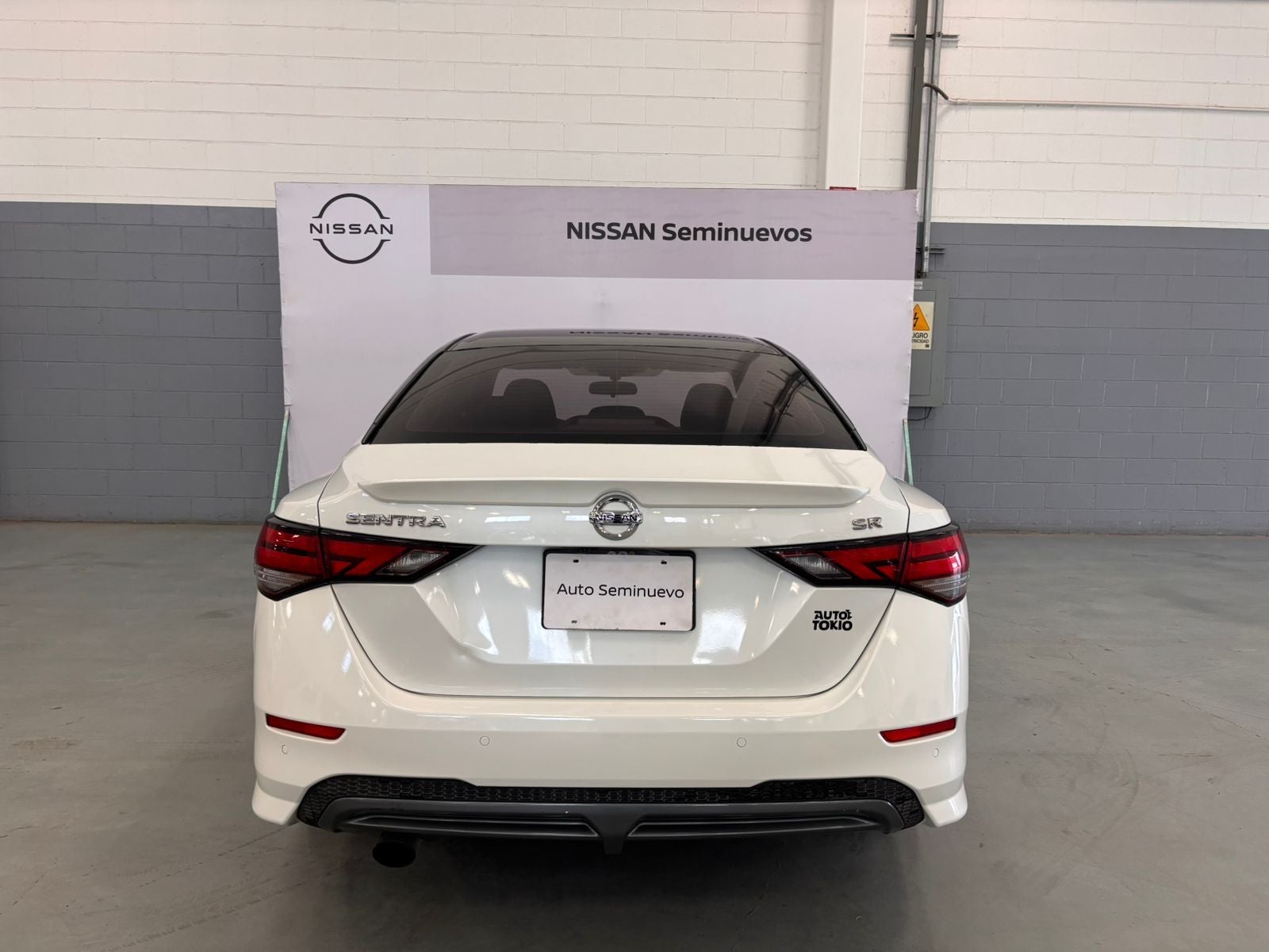 2023 Nissan Sentra 2.0 SR Bi-Tono At
