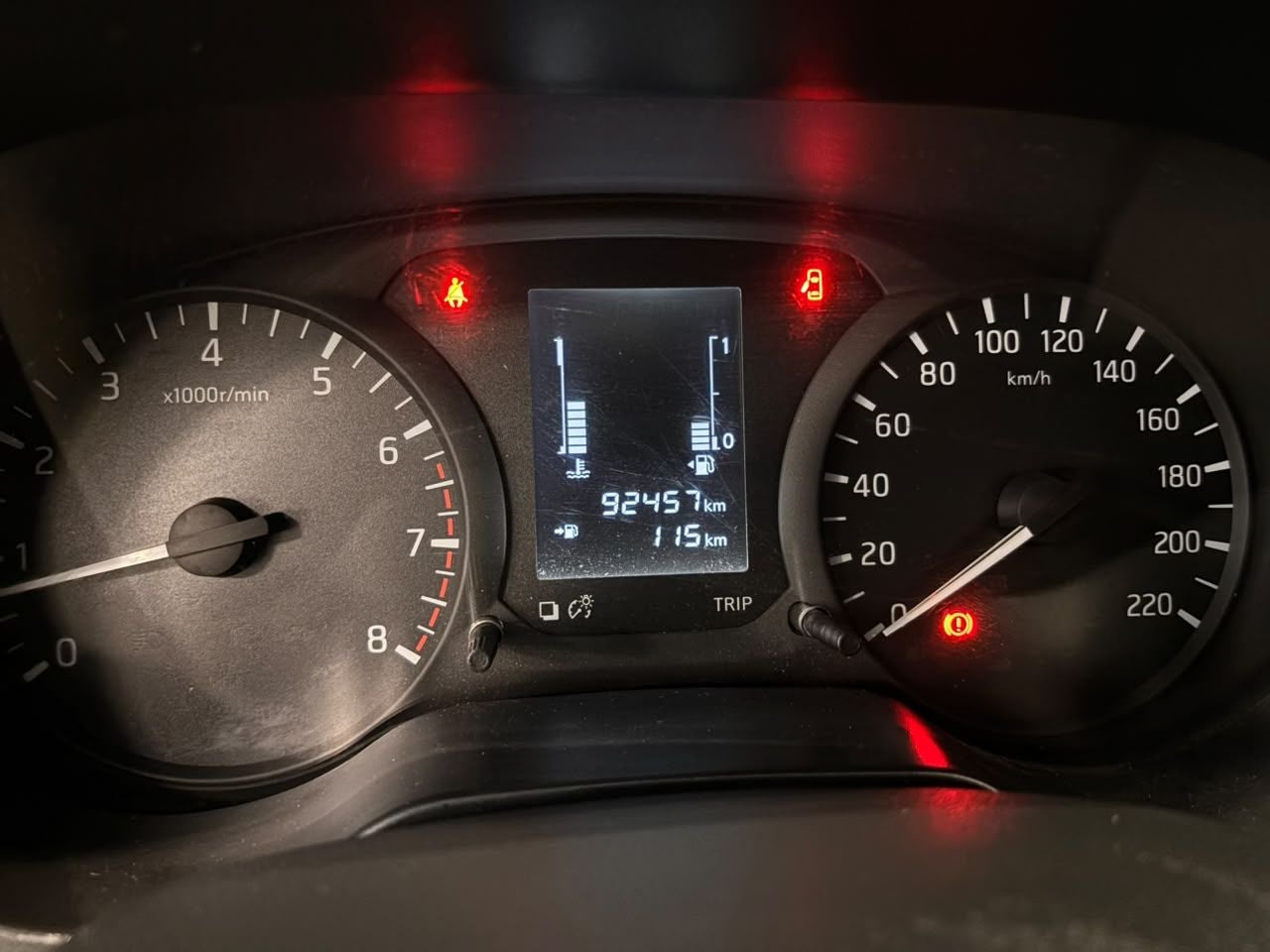 2021 Nissan NP300 2.5 Chasis AC Mt