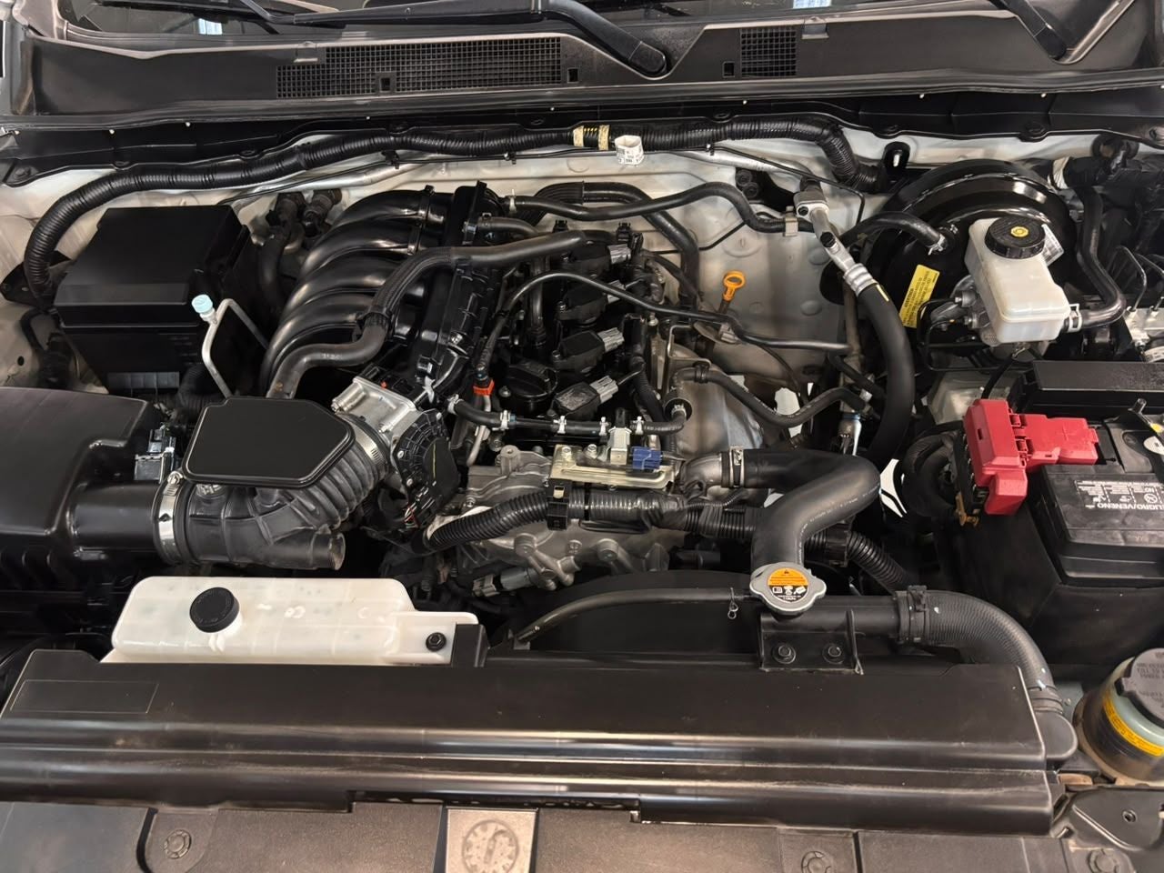 2021 Nissan NP300 2.5 Chasis AC Mt