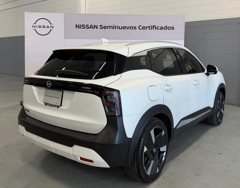 2025 Nissan Kicks 2.0 Platinum At