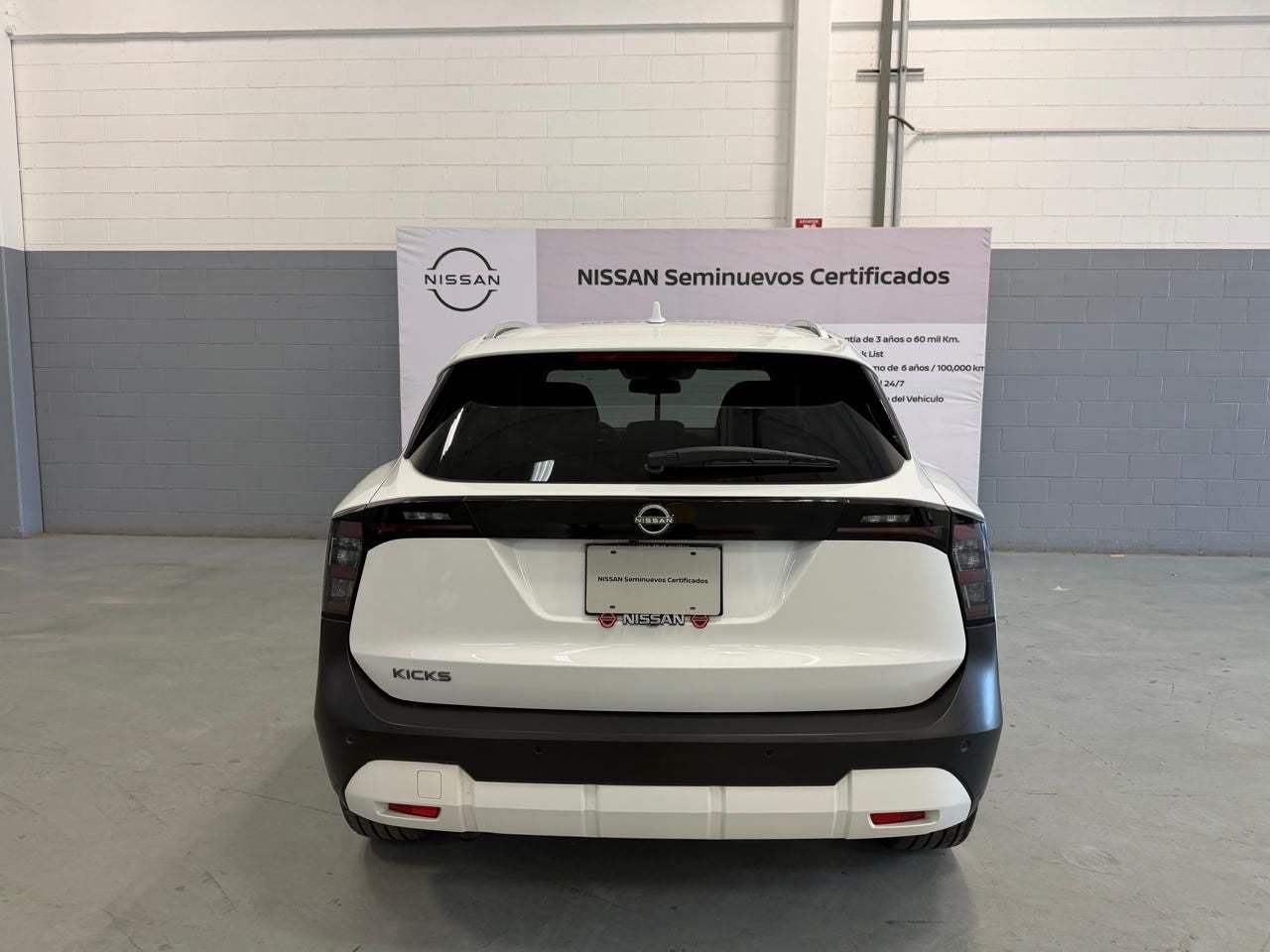 2025 Nissan Kicks 2.0 Platinum At