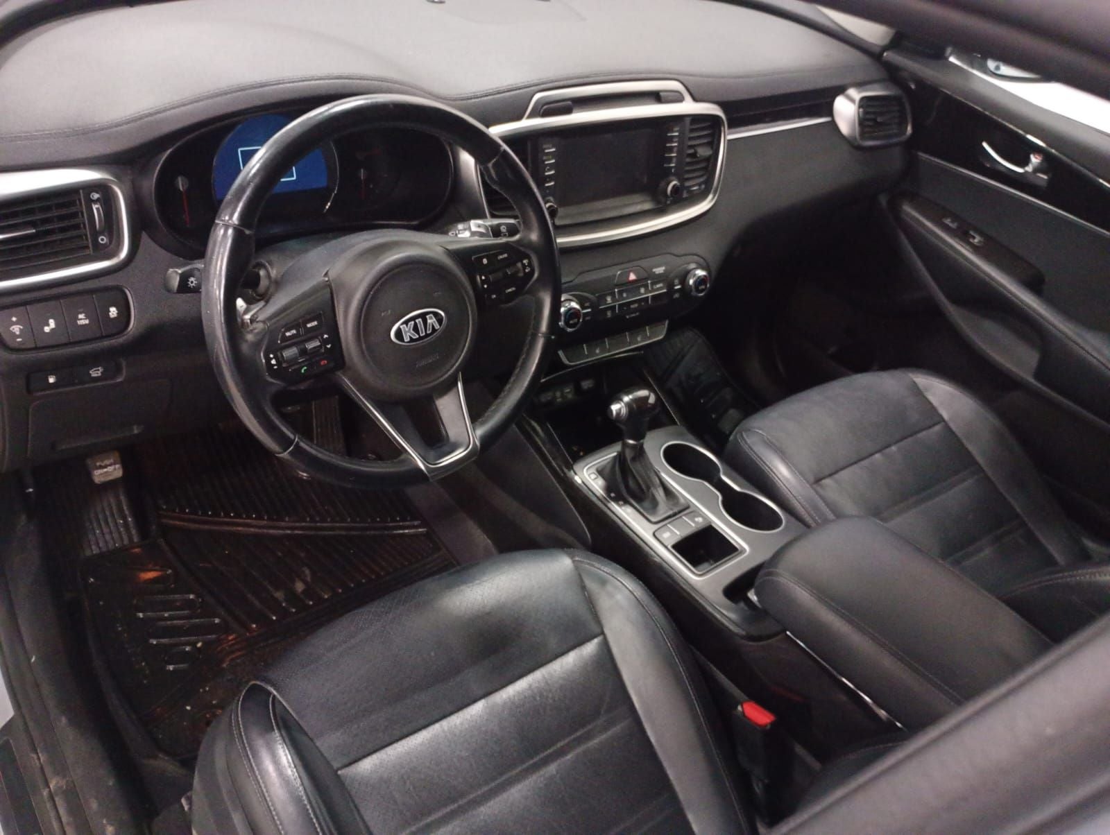 2018 Kia Sorento 3.3 V6 Ex Pack Piel 7 Pasajeros At