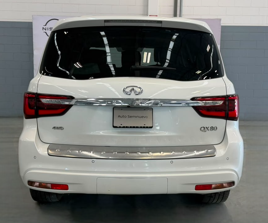 2021 INFINITI QX80 5.6 Sensory 8 Pasajeros At